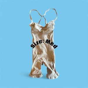 SKIMS seamless bodysuit mid-thigh One Piece Bodysuit NEW.  L12